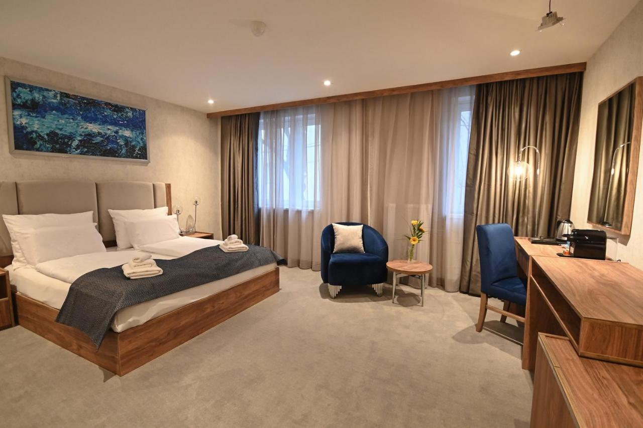 Hotel Foldana Будапеща Екстериор снимка