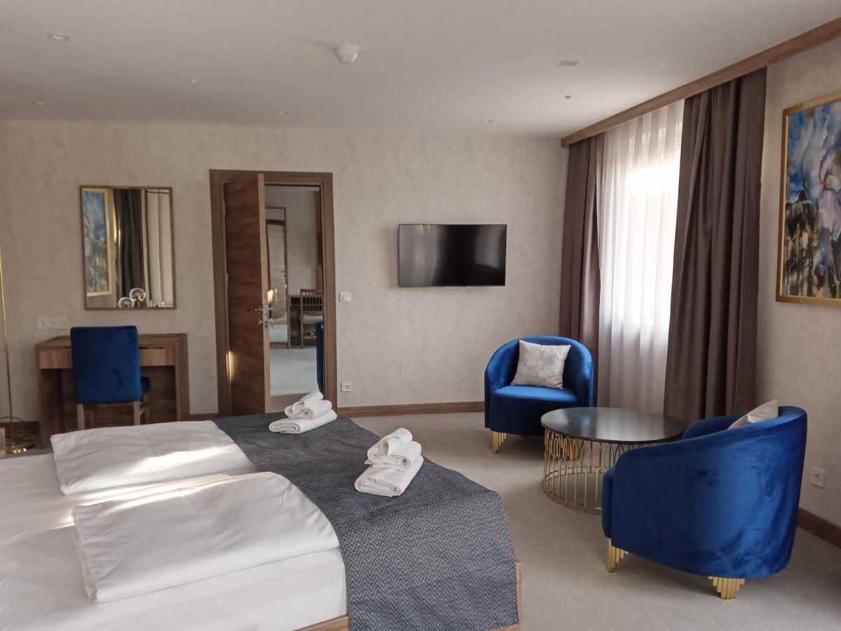 Hotel Foldana Будапеща Екстериор снимка