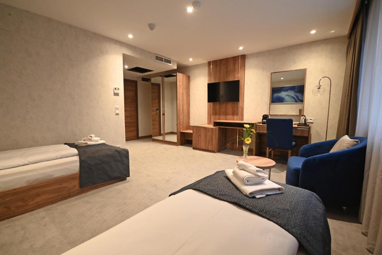Hotel Foldana Будапеща Екстериор снимка