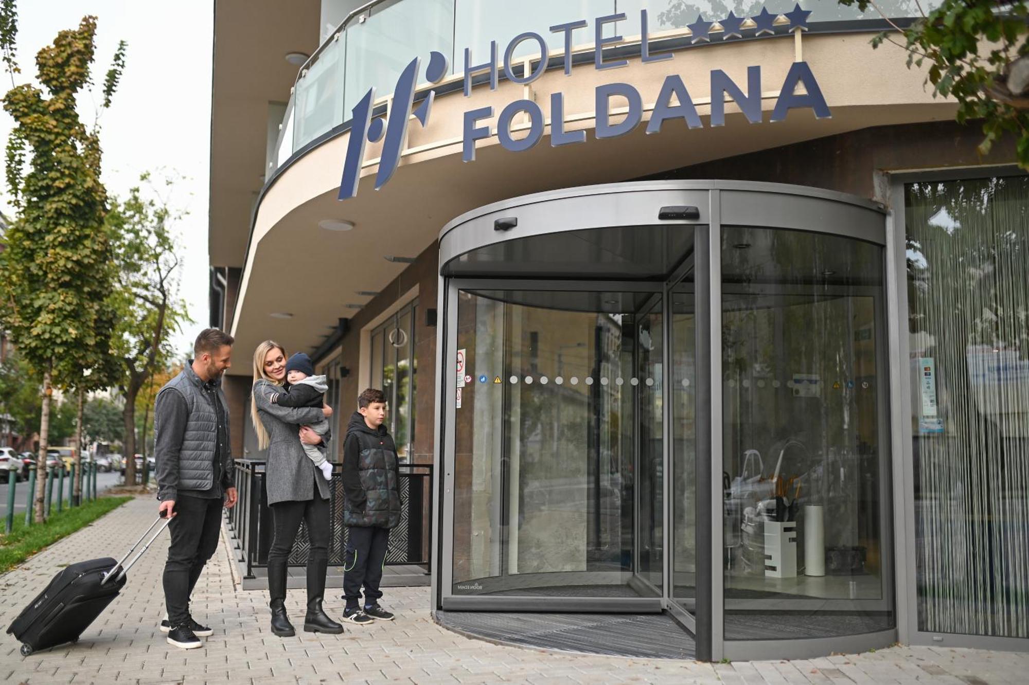 Hotel Foldana Будапеща Екстериор снимка